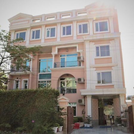 Royal Residence Iffco Chowk Гургаон Экстерьер фото