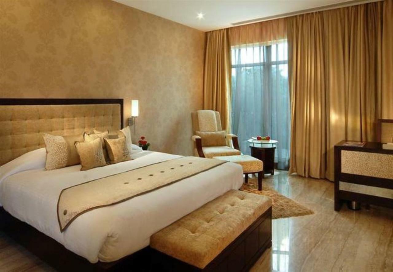 Royal Residence Iffco Chowk Гургаон Экстерьер фото