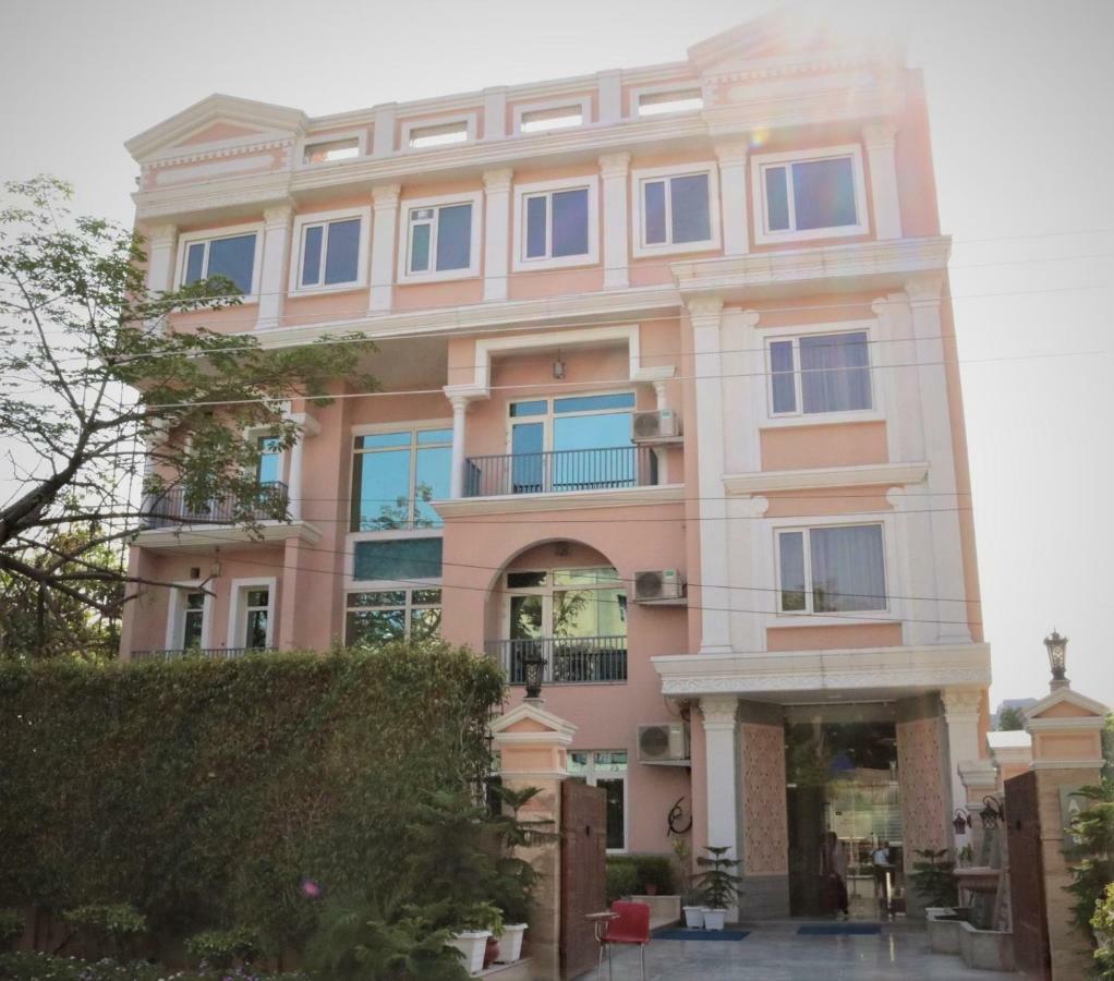 Royal Residence Iffco Chowk Гургаон Экстерьер фото