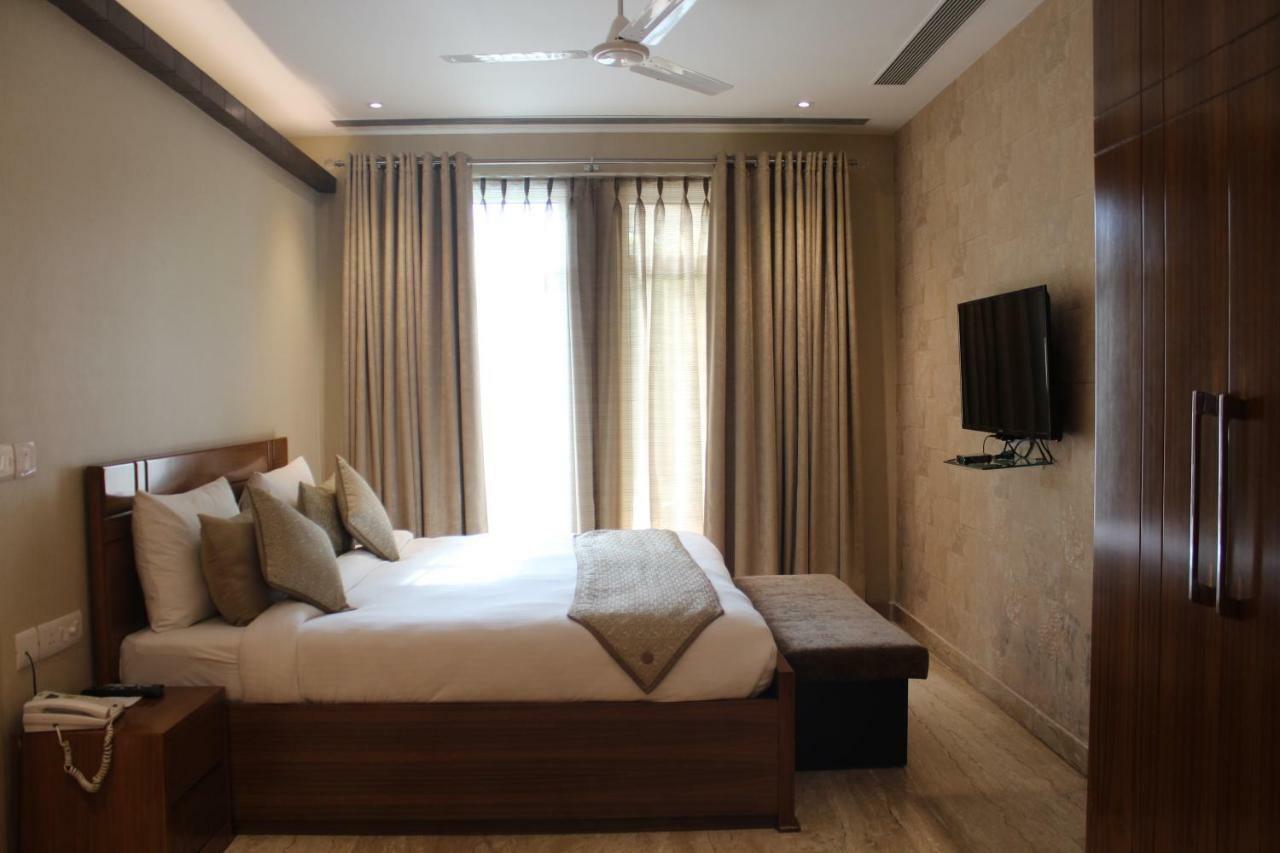 Royal Residence Iffco Chowk Гургаон Экстерьер фото